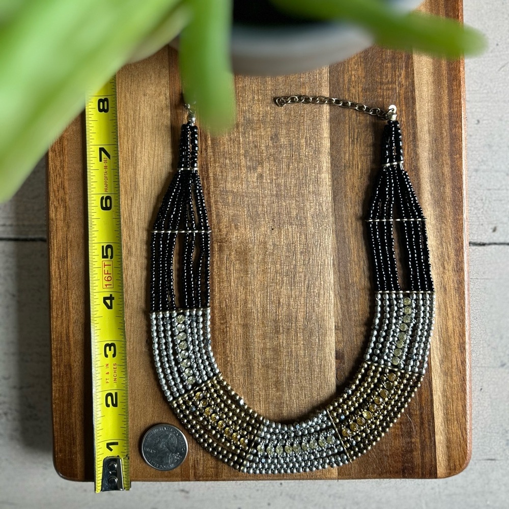 Elegant Black and Gold Beaded Necklace